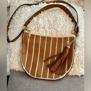 Michael Kors Brooklyn Medium Hobo